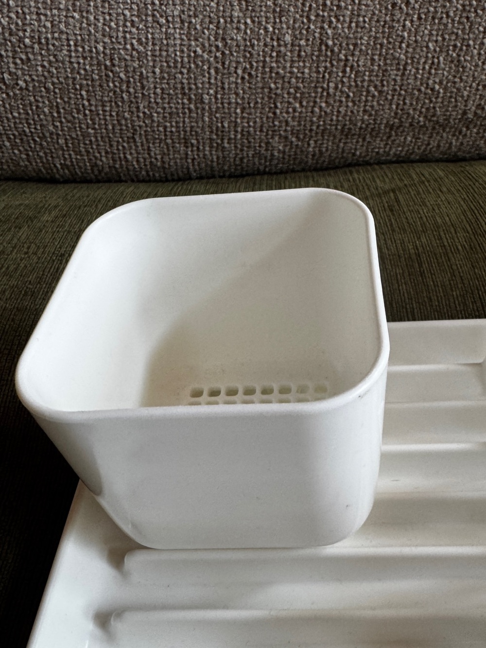 OXO White Bottle Drying Rack with Gray Peg Tips - Picture 4 of 4